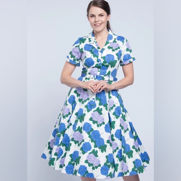 Collectif Caterina Hortensia Swing Dress - Picture 1 of 7